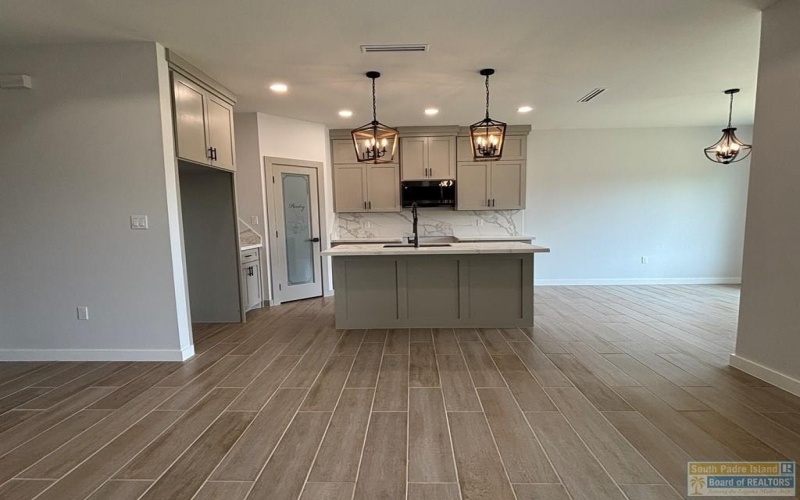 2741 Juan Castillo Ave., Port Isabel, TX 78578, 3 Bedrooms Bedrooms, ,2 BathroomsBathrooms,Residential,For Sale,2741 Juan Castillo Ave.,103677