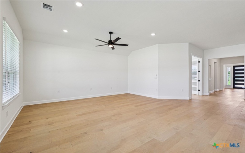 1516 Dancing Oak Lane, San Marcos, TX 78666, 2 Bedrooms Bedrooms, ,2 BathroomsBathrooms,Residential,For Sale,1516 Dancing Oak Lane,577723