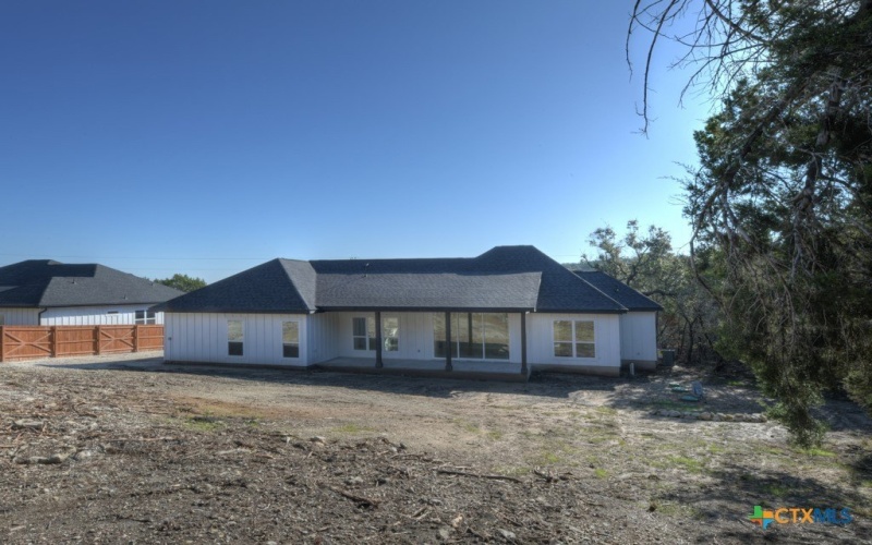 329 Stallion Spgs, Fischer, TX 78623, 3 Bedrooms Bedrooms, ,2 BathroomsBathrooms,Residential,For Sale,329 Stallion Spgs,577846