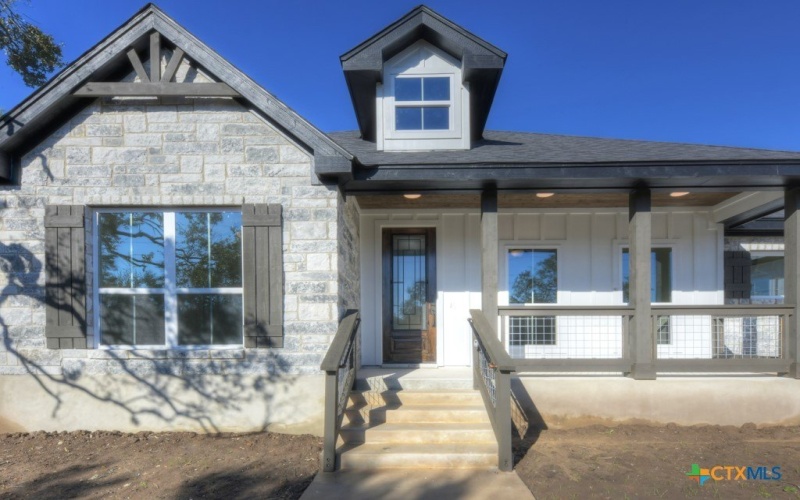 329 Stallion Spgs, Fischer, TX 78623, 3 Bedrooms Bedrooms, ,2 BathroomsBathrooms,Residential,For Sale,329 Stallion Spgs,577846