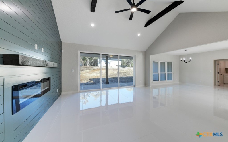 329 Stallion Spgs, Fischer, TX 78623, 3 Bedrooms Bedrooms, ,2 BathroomsBathrooms,Residential,For Sale,329 Stallion Spgs,577846