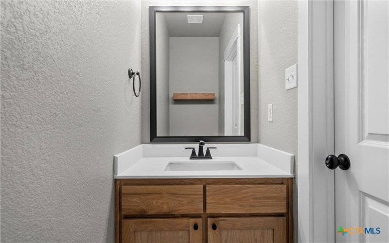 101 Dana Point Road, Lorena, TX 76655, 4 Habitaciones Habitaciones , ,3 BañosBaños,Residential,En Venta,101 Dana Point Road,578297