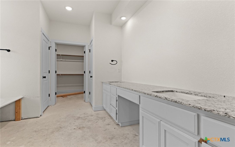 2119 Blackhawk Loop, Belton, TX 76513, 3 Bedrooms Bedrooms, ,2 BathroomsBathrooms,Residential,For Sale,2119 Blackhawk Loop,578881