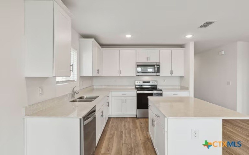 1352 Big Sky Road, Belton, TX 76513, 4 Habitaciones Habitaciones , ,2 BañosBaños,Residential,En Venta,1352 Big Sky Road,578943