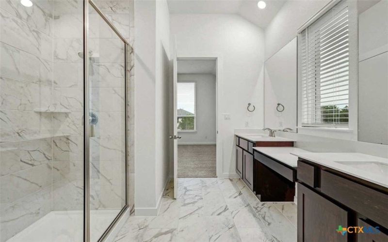 1005 Teakmill Trail, San Marcos, TX 78666, 4 Habitaciones Habitaciones , ,3 BañosBaños,Residential,En Venta,1005 Teakmill Trail,578996