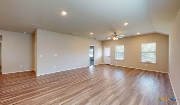 2402 Bee Creek Drive, Copperas Cove, TX 76522, 4 Bedrooms Bedrooms, ,2 BathroomsBathrooms,Residential,For Sale,2402 Bee Creek Drive,579160