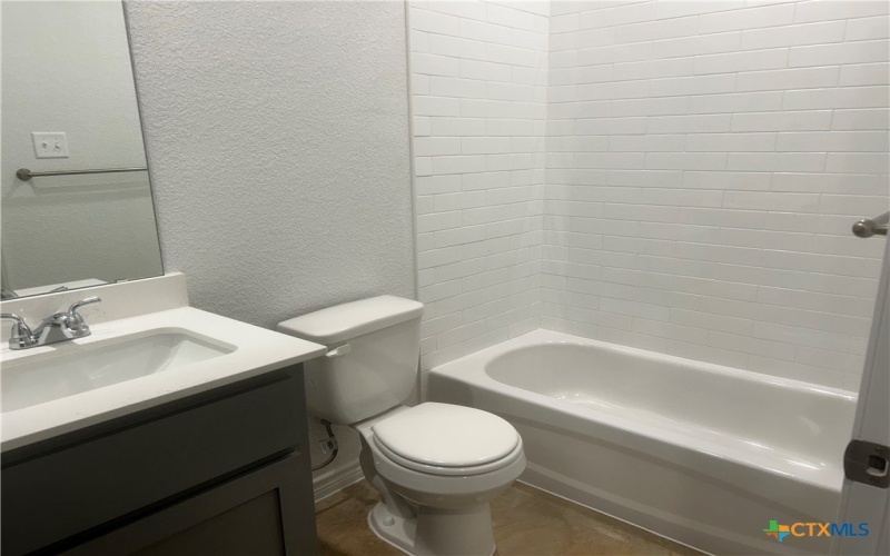 2322 Ocean Avenue #B, Temple, TX 76501, 3 Bedrooms Bedrooms, ,2 BathroomsBathrooms,Residential Lease,For Rent,2322 Ocean Avenue,579212