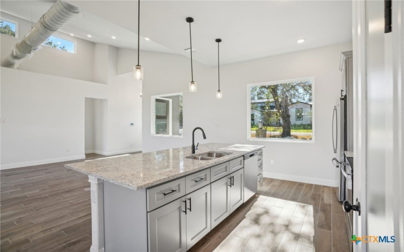 3006 Dew Drop, Horseshoe Bay, TX 78657, 3 Bedrooms Bedrooms, ,2 BathroomsBathrooms,Residential Lease,For Rent,3006 Dew Drop,579216