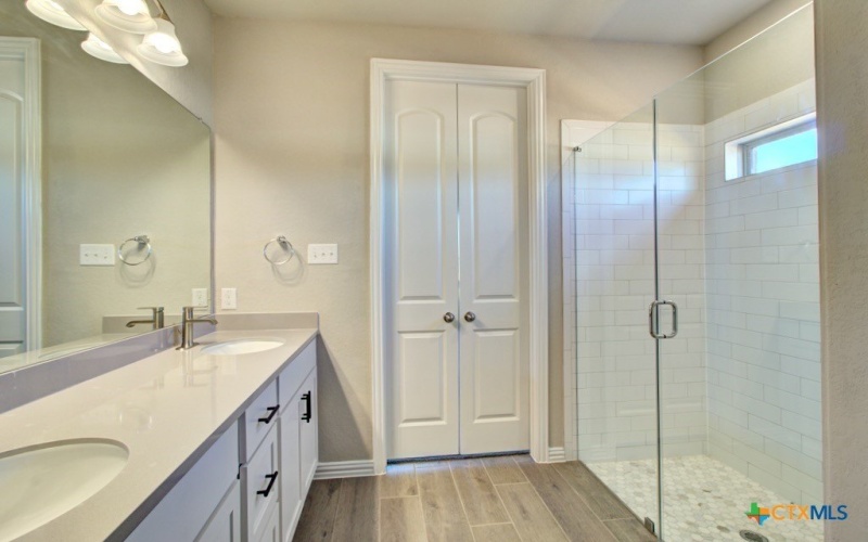 850 Saltbush Street, New Braunfels, TX 78130, 5 Bedrooms Bedrooms, ,5 BathroomsBathrooms,Residential,For Sale,850 Saltbush Street,579245