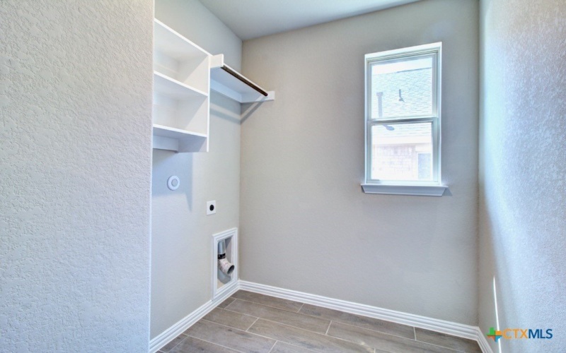 850 Saltbush Street, New Braunfels, TX 78130, 5 Bedrooms Bedrooms, ,5 BathroomsBathrooms,Residential,For Sale,850 Saltbush Street,579245