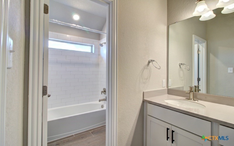 850 Saltbush Street, New Braunfels, TX 78130, 5 Bedrooms Bedrooms, ,5 BathroomsBathrooms,Residential,For Sale,850 Saltbush Street,579245