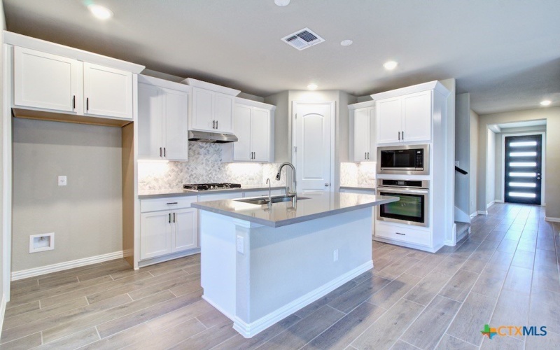 850 Saltbush Street, New Braunfels, TX 78130, 5 Bedrooms Bedrooms, ,5 BathroomsBathrooms,Residential,For Sale,850 Saltbush Street,579245