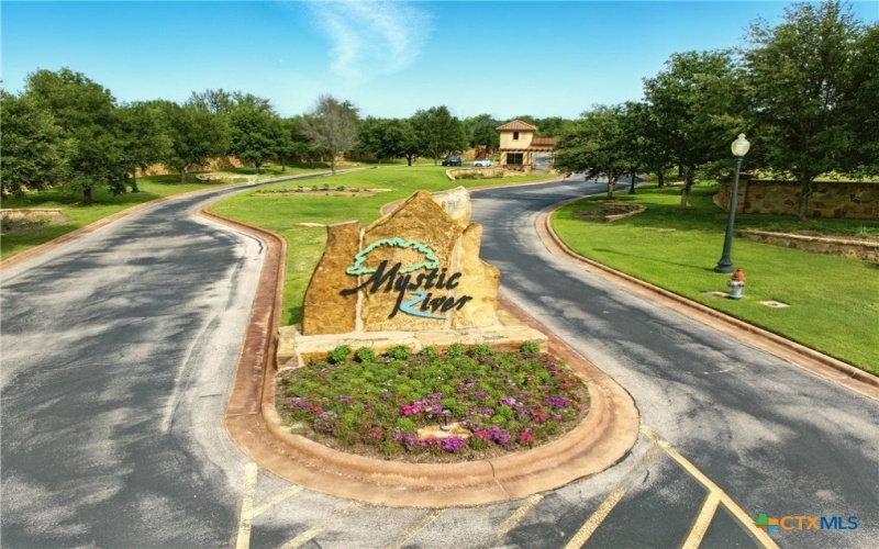 3030 Pecan Meadow Drive, Belton, TX 76513, 5 Bedrooms Bedrooms, ,3 BathroomsBathrooms,Residential,For Sale,3030 Pecan Meadow Drive,579408