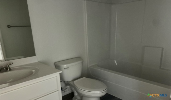 113 Dolphin Drive #B, Temple, TX 76501, 3 Bedrooms Bedrooms, ,2 BathroomsBathrooms,Residential Lease,For Rent,113 Dolphin Drive,579409