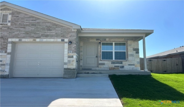 113 Dolphin Drive #B, Temple, TX 76501, 3 Bedrooms Bedrooms, ,2 BathroomsBathrooms,Residential Lease,For Rent,113 Dolphin Drive,579409