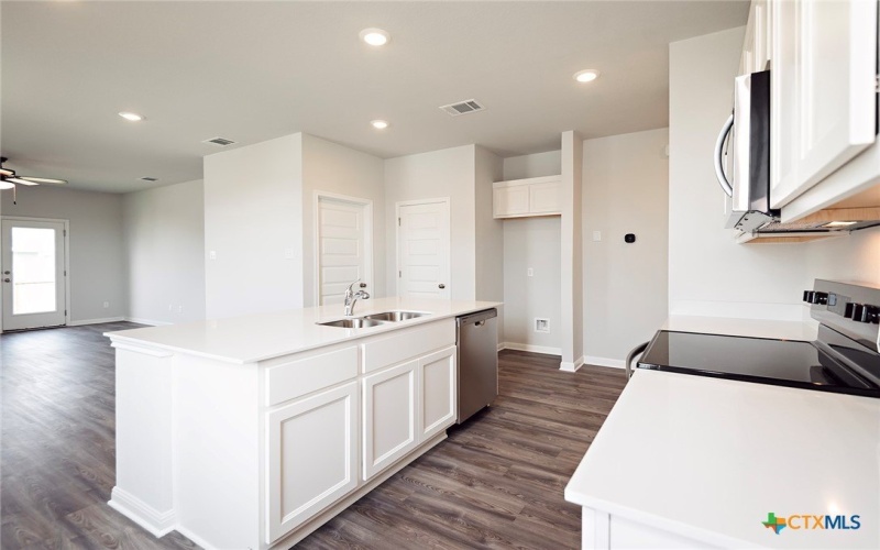 201 Escape, Jarrell, TX 76537, 4 Bedrooms Bedrooms, ,2 BathroomsBathrooms,Residential,For Sale,201 Escape,579420
