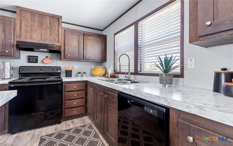 572 Wickford Way, Canyon Lake, TX 78133, 4 Bedrooms Bedrooms, ,2 BathroomsBathrooms,Residential,For Sale,572 Wickford Way,579644