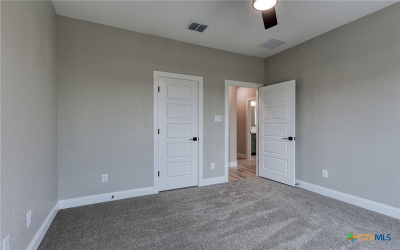 109 Wild Persimmon Trail, Marion, TX 78124, 4 Habitaciones Habitaciones , ,2 BañosBaños,Residential,En Venta,109 Wild Persimmon Trail,579646