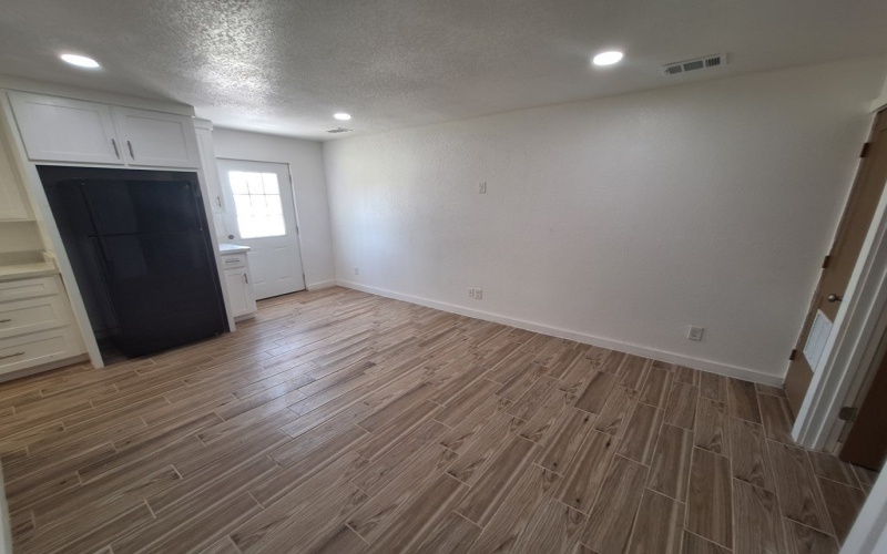 615 South Shore, Port Isabel, TX 78578, 4 Bedrooms Bedrooms, ,2 BathroomsBathrooms,Residential Multi Family,For Sale,615 South Shore,101477
