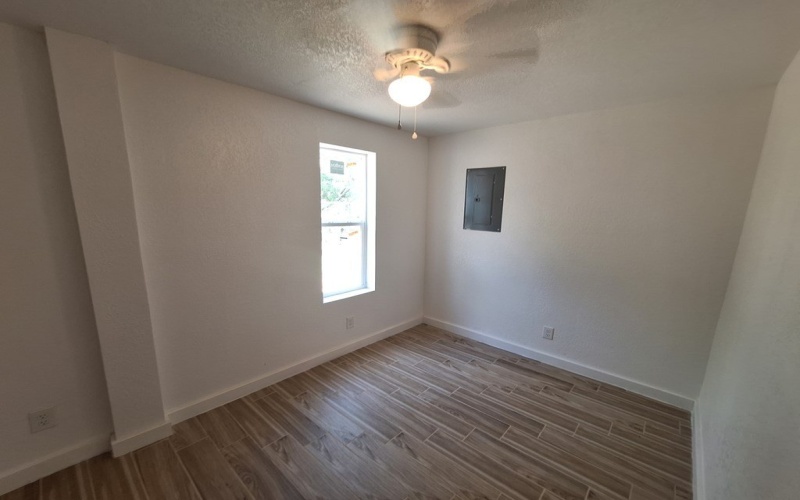 615 South Shore, Port Isabel, TX 78578, 4 Bedrooms Bedrooms, ,2 BathroomsBathrooms,Residential Multi Family,For Sale,615 South Shore,101477