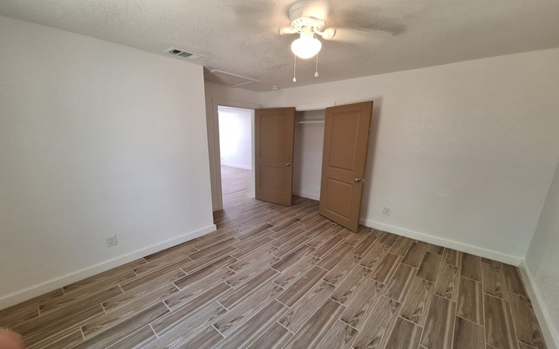 615 South Shore, Port Isabel, TX 78578, 4 Bedrooms Bedrooms, ,2 BathroomsBathrooms,Residential Multi Family,For Sale,615 South Shore,101477