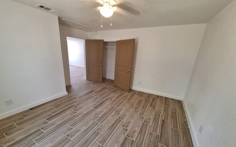 615 South Shore, Port Isabel, TX 78578, 4 Bedrooms Bedrooms, ,2 BathroomsBathrooms,Residential Multi Family,For Sale,615 South Shore,101477