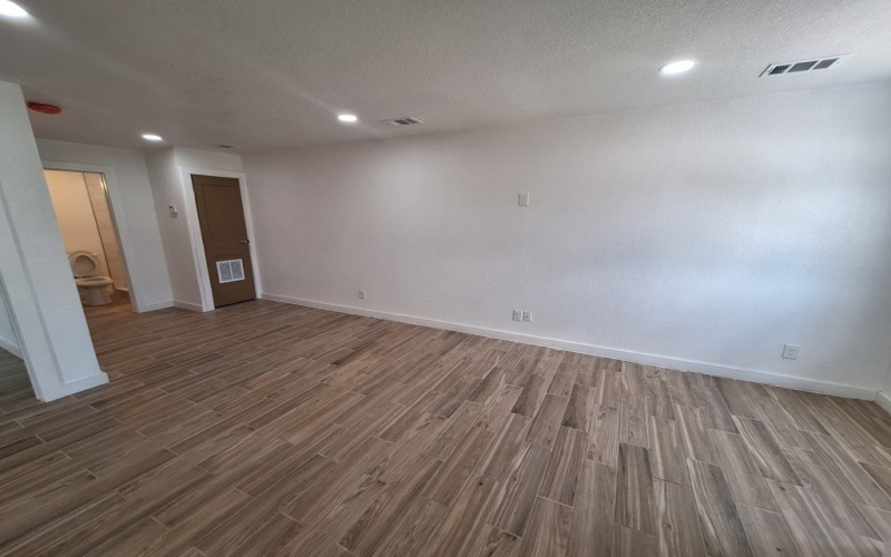 615 South Shore, Port Isabel, TX 78578, 4 Bedrooms Bedrooms, ,2 BathroomsBathrooms,Residential Multi Family,For Sale,615 South Shore,101477
