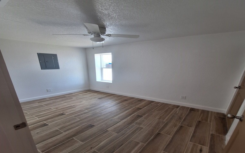 615 South Shore, Port Isabel, TX 78578, 4 Bedrooms Bedrooms, ,2 BathroomsBathrooms,Residential Multi Family,For Sale,615 South Shore,101477