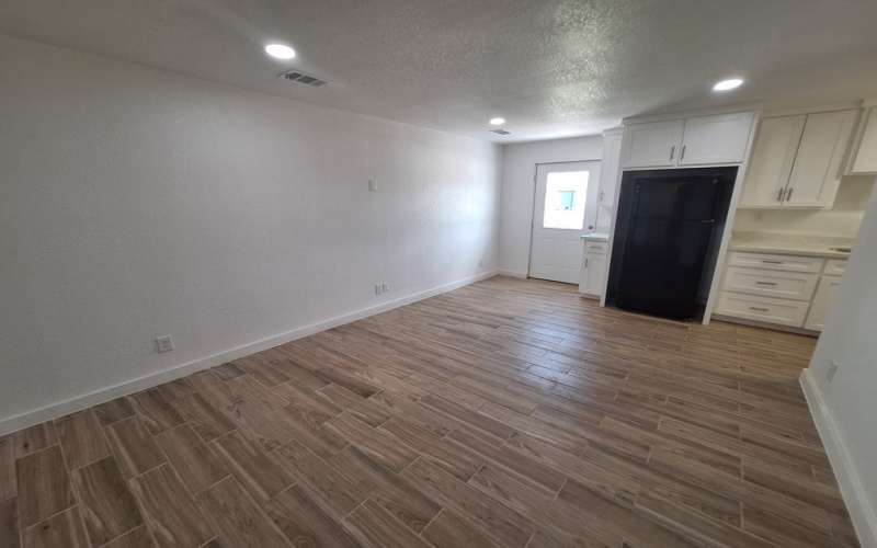 615 South Shore, Port Isabel, TX 78578, 4 Bedrooms Bedrooms, ,2 BathroomsBathrooms,Residential Multi Family,For Sale,615 South Shore,101477