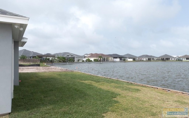39 Arcos Gardens, Laguna Vista, TX 78578, 3 Bedrooms Bedrooms, ,3 BathroomsBathrooms,Residential,For Sale,39 Arcos Gardens,103142