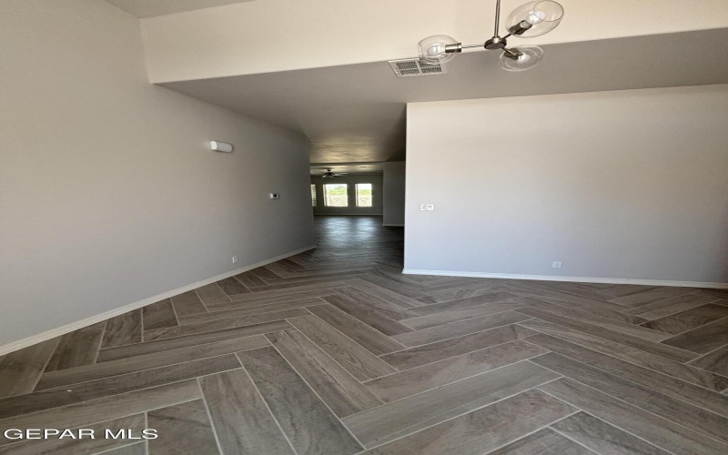 325 MERCED Court, El Paso, TX 79932, 4 Bedrooms Bedrooms, ,2 BathroomsBathrooms,Residential,For Sale,325 MERCED Court,922434