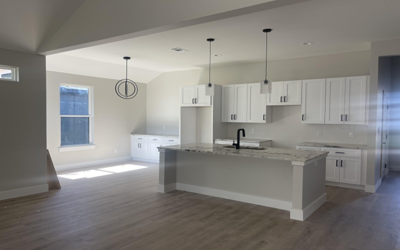 650 Birch Lane, Cottonwood Shores, TX 78657, 3 Habitaciones Habitaciones , ,2 BañosBaños,Residential,En Venta,650 Birch Lane,173316