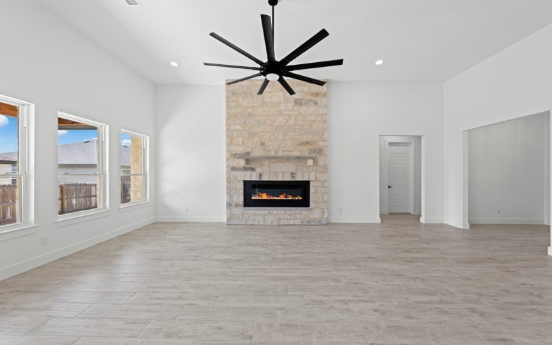 115 Madrona, Fredericksburg, TX 78624, 4 Bedrooms Bedrooms, ,3 BathroomsBathrooms,Residential,For Sale,115 Madrona,119242