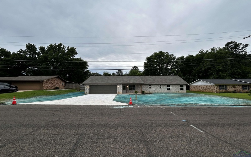 115 Alta St, Longview, TX 75604, 3 Habitaciones Habitaciones , ,2 BañosBaños,Residential,En Venta,115 Alta St,20253294