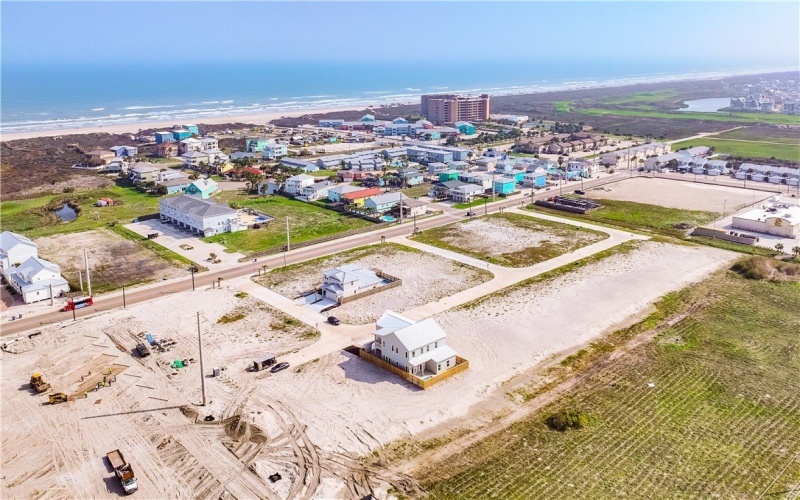 112 Swordfish, Port Aransas, TX 78373, 4 Bedrooms Bedrooms, ,5 BathroomsBathrooms,Residential,For Sale,112 Swordfish,454495