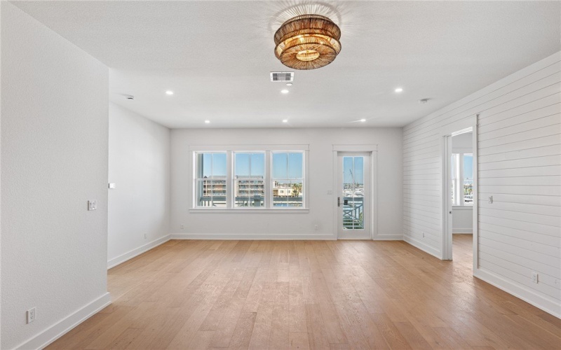 136 W Cotter Avenue #9, Port Aransas, TX 78373, 2 Bedrooms Bedrooms, ,2 BathroomsBathrooms,Residential,For Sale,136 W Cotter Avenue,455191