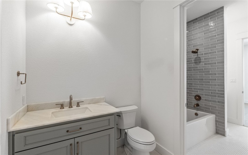 136 W Cotter Avenue #9, Port Aransas, TX 78373, 2 Bedrooms Bedrooms, ,2 BathroomsBathrooms,Residential,For Sale,136 W Cotter Avenue,455191
