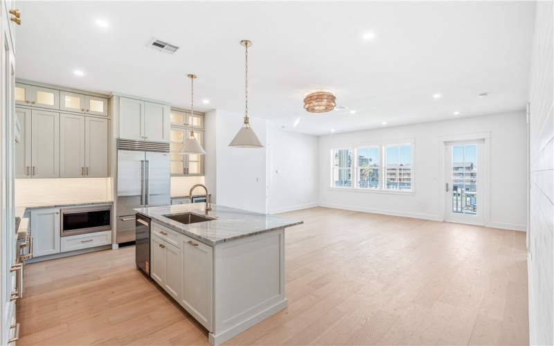 136 W Cotter Avenue #9, Port Aransas, TX 78373, 2 Bedrooms Bedrooms, ,2 BathroomsBathrooms,Residential,For Sale,136 W Cotter Avenue,455191