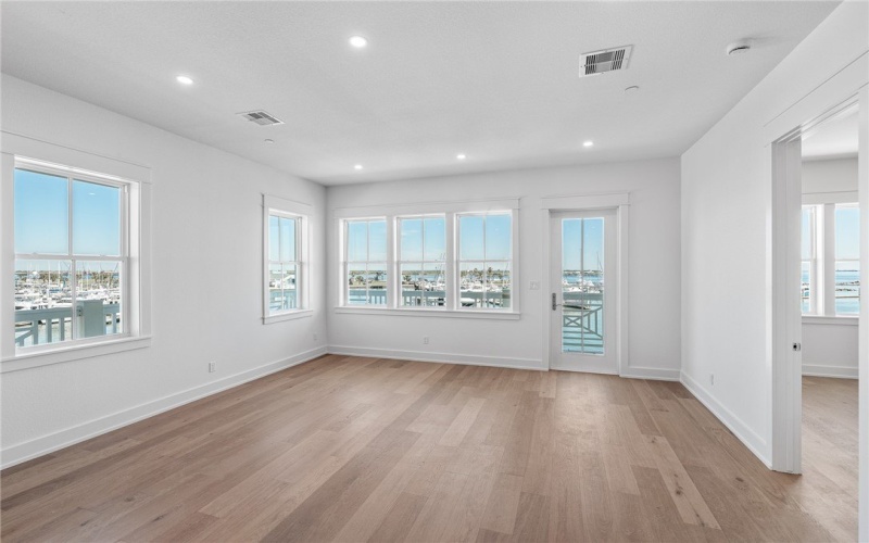 136 W Cotter Avenue #10, Port Aransas, TX 78373, 3 Bedrooms Bedrooms, ,3 BathroomsBathrooms,Residential,For Sale,136 W Cotter Avenue,455192