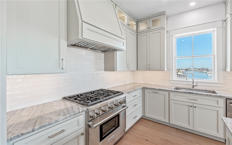 136 W Cotter Avenue #10, Port Aransas, TX 78373, 3 Bedrooms Bedrooms, ,3 BathroomsBathrooms,Residential,For Sale,136 W Cotter Avenue,455192