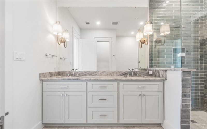 136 W Cotter Avenue #4, Port Aransas, TX 78373, 2 Bedrooms Bedrooms, ,2 BathroomsBathrooms,Residential,For Sale,136 W Cotter Avenue,456791