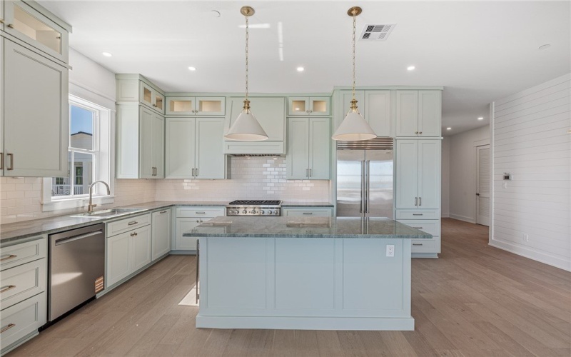 136 W Cotter Avenue #4, Port Aransas, TX 78373, 2 Bedrooms Bedrooms, ,2 BathroomsBathrooms,Residential,For Sale,136 W Cotter Avenue,456791