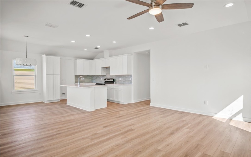 256 Flounder Drive, Port Aransas, TX 78373, 4 Habitaciones Habitaciones , ,3 BañosBaños,Residential,En Venta,256 Flounder Drive,456883