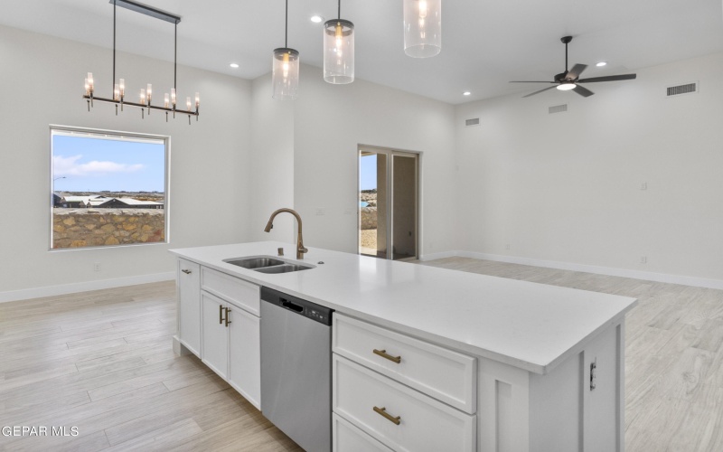 820 Acton Street, Horizon City, TX 79928, 4 Bedrooms Bedrooms, ,3 BathroomsBathrooms,Residential,For Sale,820 Acton Street,922491