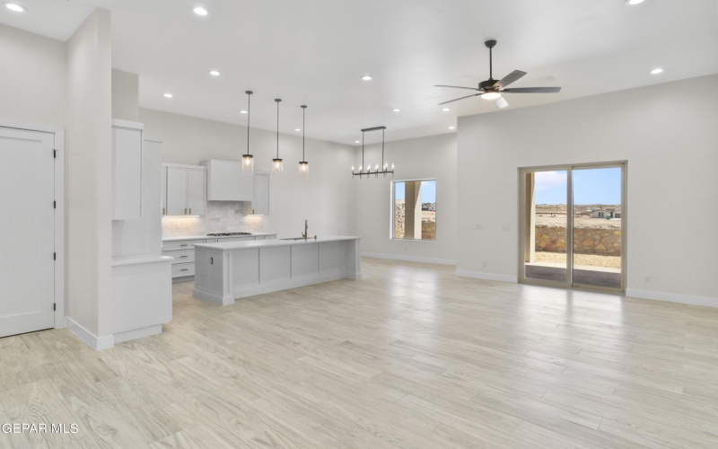 820 Acton Street, Horizon City, TX 79928, 4 Bedrooms Bedrooms, ,3 BathroomsBathrooms,Residential,For Sale,820 Acton Street,922491