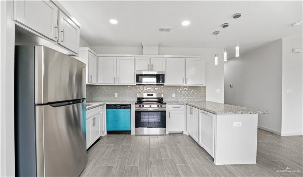 1905 W Violet Drive #4, Pharr, TX 78577, 2 Bedrooms Bedrooms, ,2 BathroomsBathrooms,Residential Lease,For Rent,1905 W Violet Drive,471068