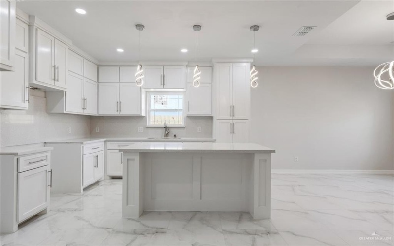 2208 Zinnia Street, Weslaco, TX 78599, 3 Habitaciones Habitaciones , ,2 BañosBaños,Residential,En Venta,2208 Zinnia Street,471251