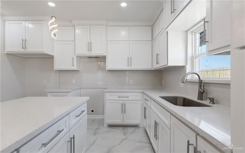 2208 Zinnia Street, Weslaco, TX 78599, 3 Habitaciones Habitaciones , ,2 BañosBaños,Residential,En Venta,2208 Zinnia Street,471251