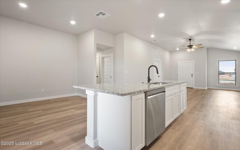 2302 133rd Street, Lubbock, TX 79423, 3 Bedrooms Bedrooms, ,2 BathroomsBathrooms,Residential,For Sale,2302 133rd Street,202554620