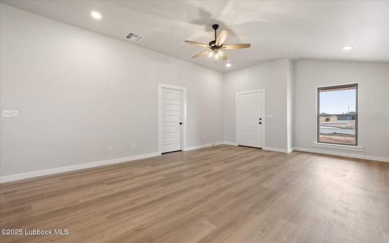 2302 133rd Street, Lubbock, TX 79423, 3 Bedrooms Bedrooms, ,2 BathroomsBathrooms,Residential,For Sale,2302 133rd Street,202554620